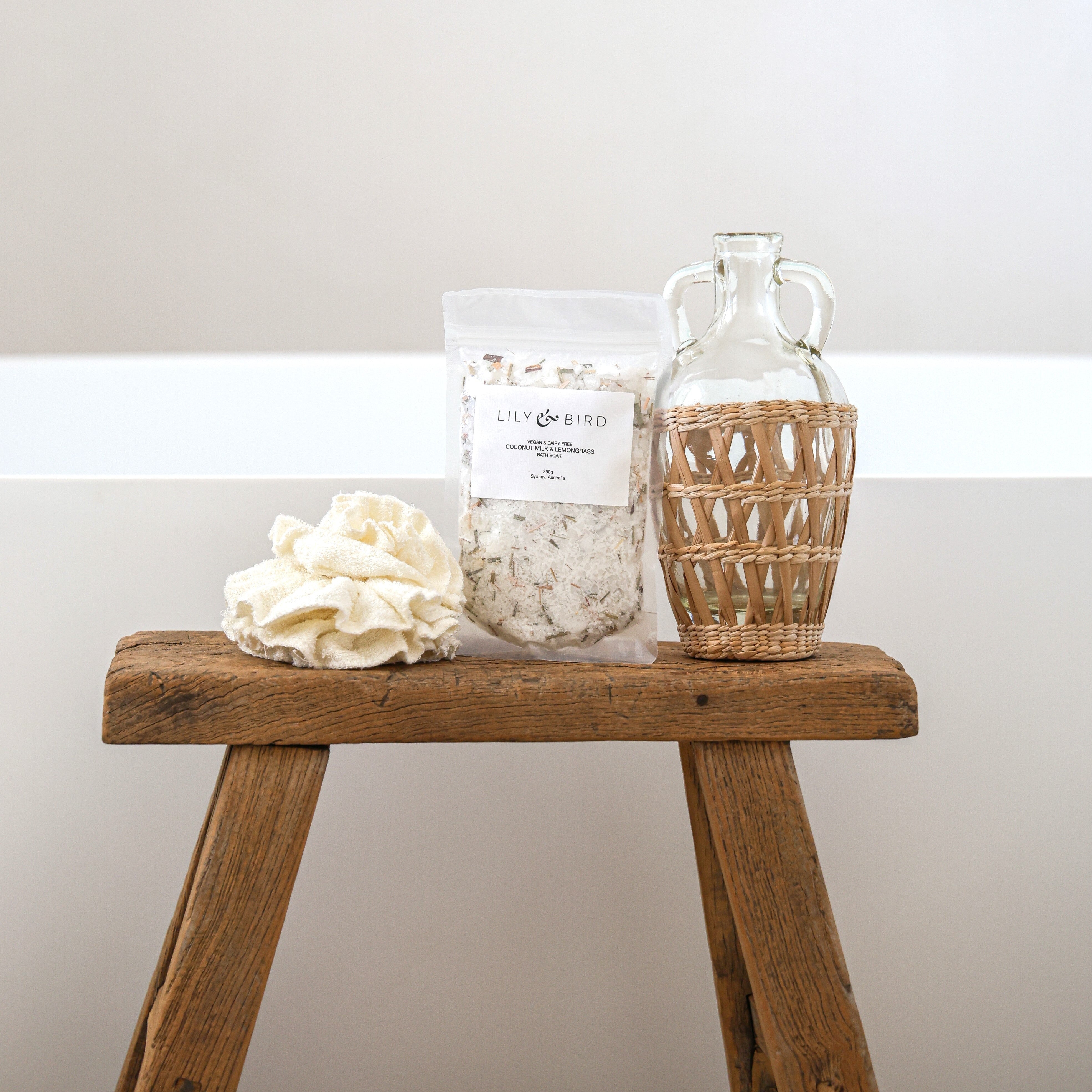 Coconut Milk & Lemongrass Bath Soak