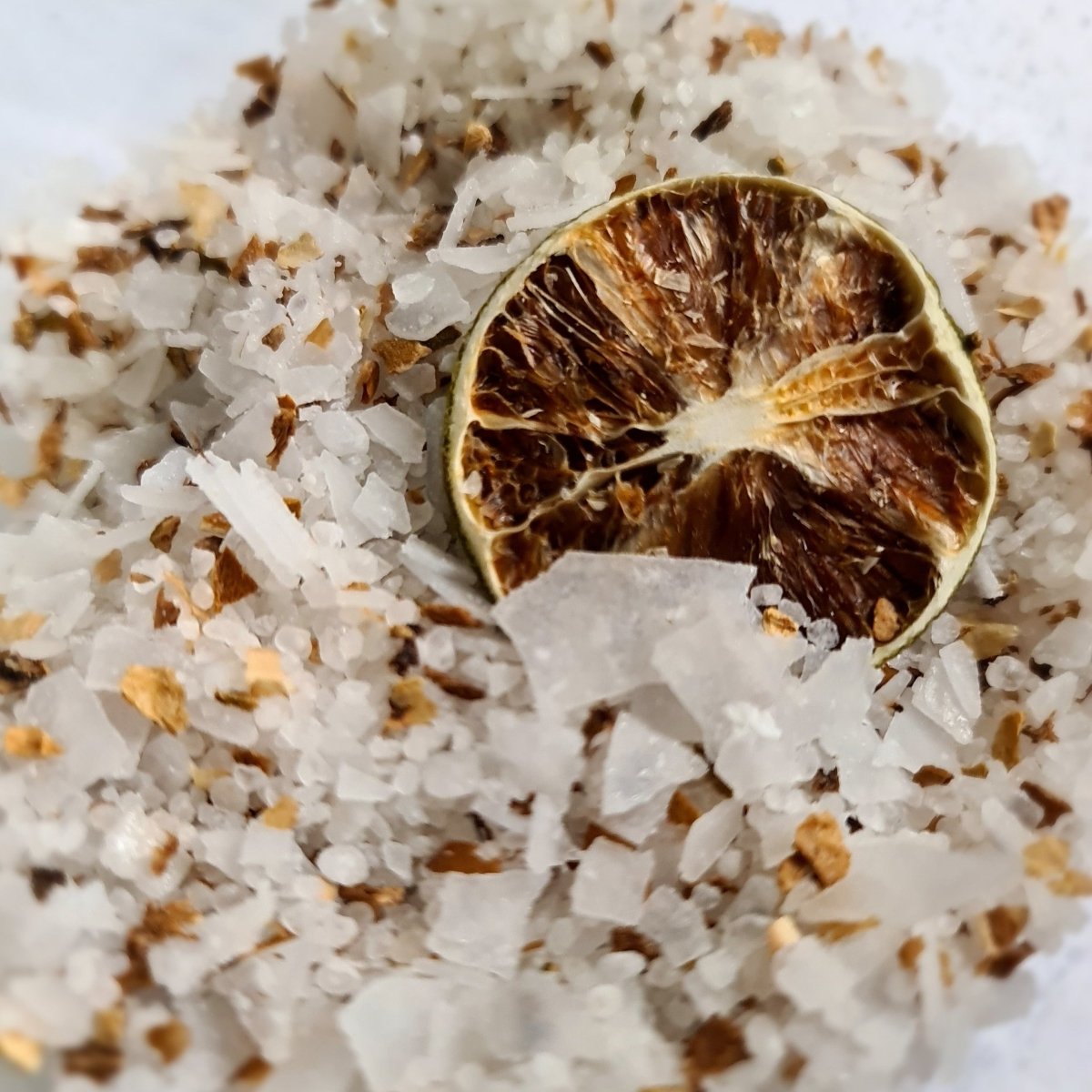 Coconut Milk & Lime Bath Soak - Lily and Bird