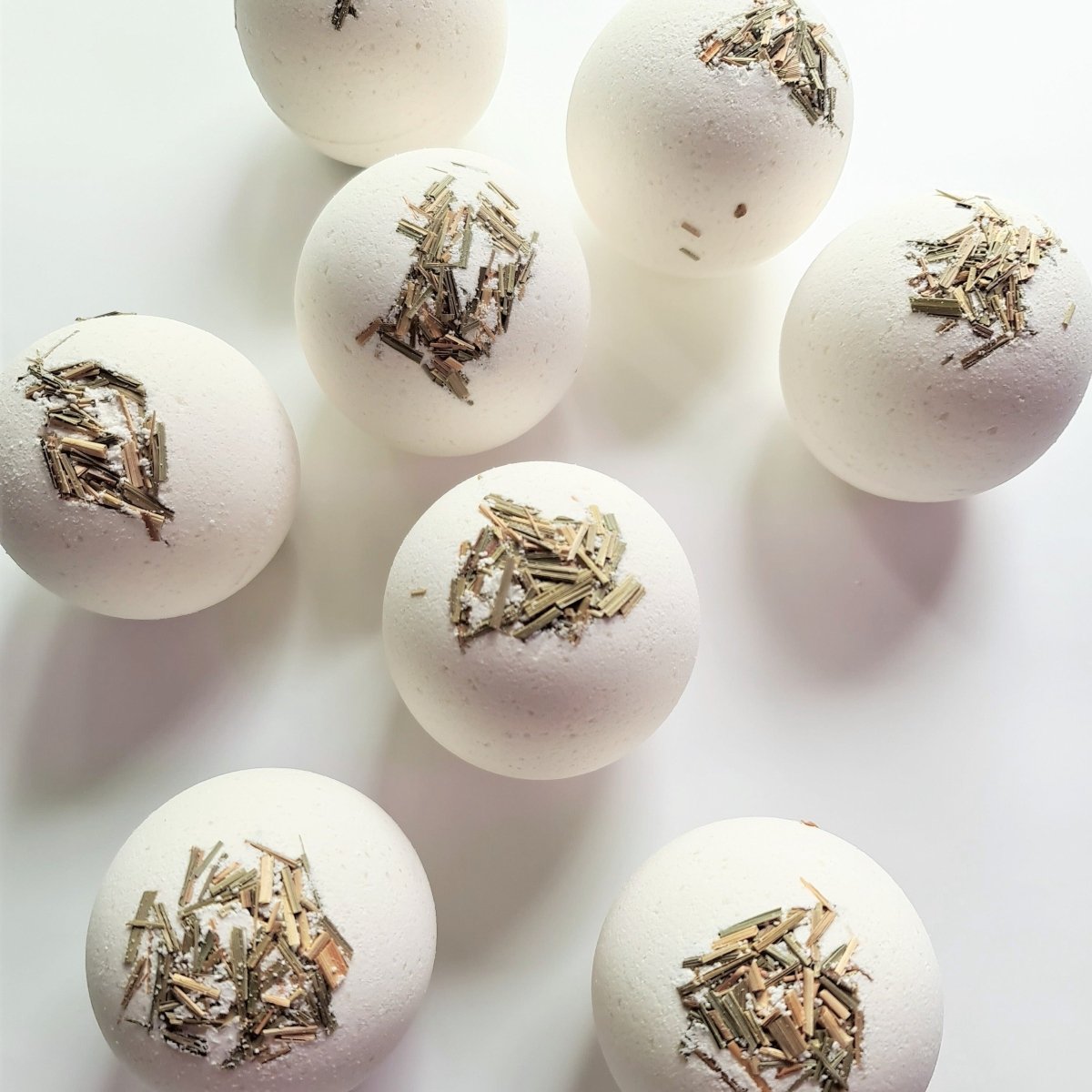 Lemongrass Bath Bomb - Lily and Bird